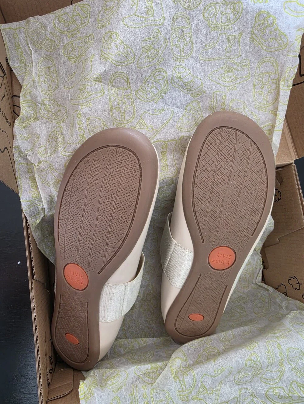 Livie & Luca Kids Light Beige Mary Jane Shoes with Elastic Strap Bella Flats
